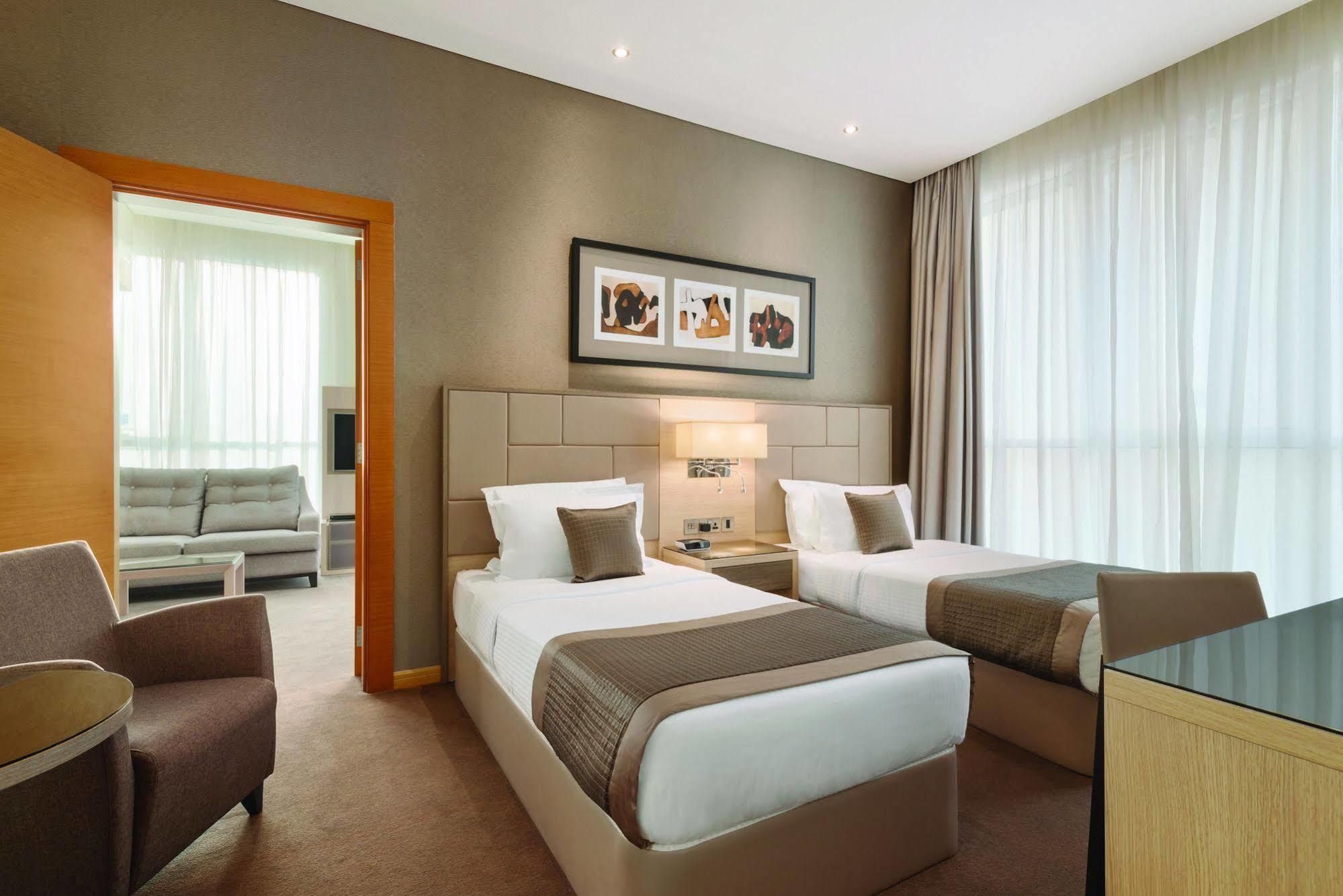 Tryp By Wyndham Abu Dhabi City Center Dış mekan fotoğraf