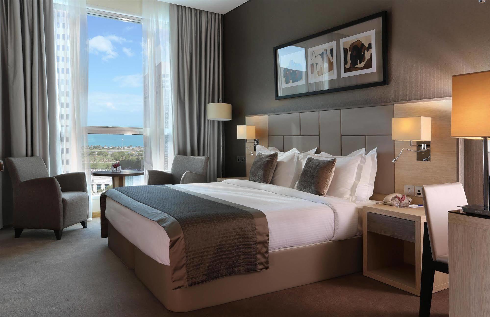 Tryp By Wyndham Abu Dhabi City Center Dış mekan fotoğraf